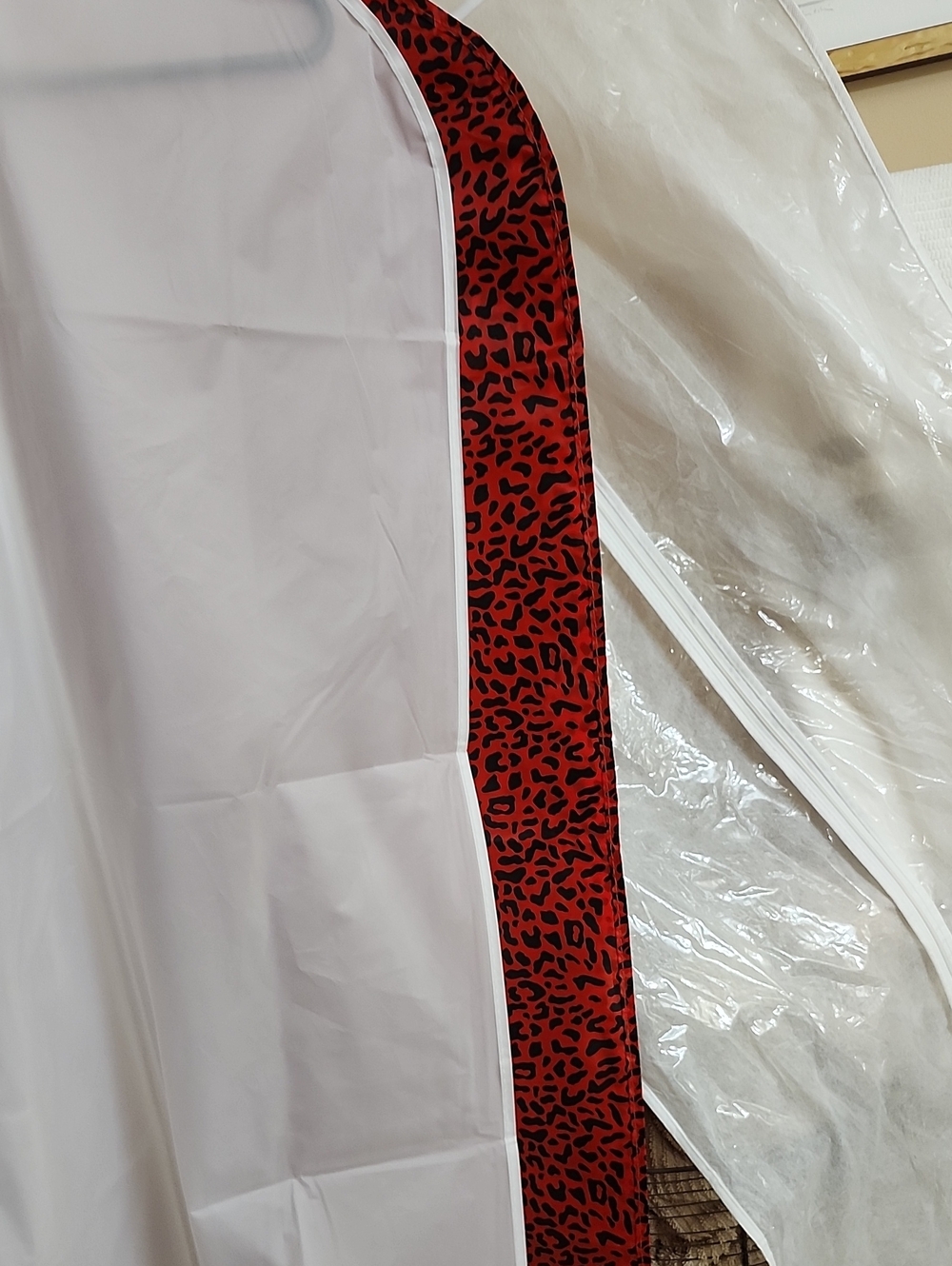 3 Garment Bags